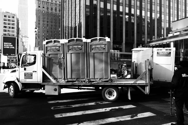 Best Construction site porta potty rental  in Belleair Bluffs, FL