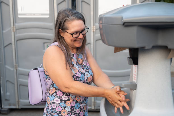 Best Emergency porta potty rental  in Belleair Bluffs, FL